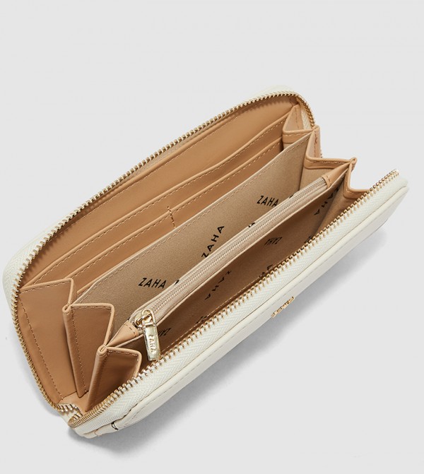 ZAHA @ CCC CCC - Cream Wallets