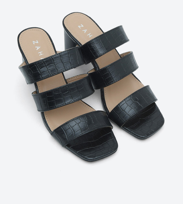 ZAHA @ CCC ZAHA @ CCC - Black Sandals
