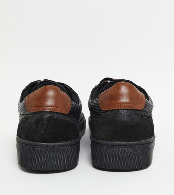 Hush Puppies Hush Puppies - Black Low Top