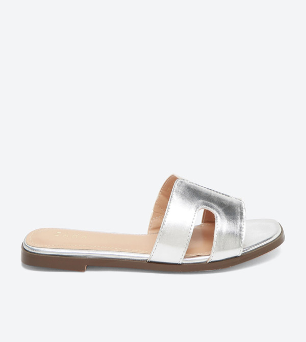 ZAHA @ CCC CCC - Silver Slippers