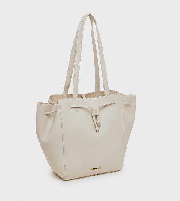 BCBG GENERATION BCBG GENERATION - Cream Shoulder bags