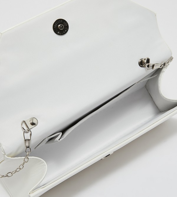 Tyra Tyra - White Clutches