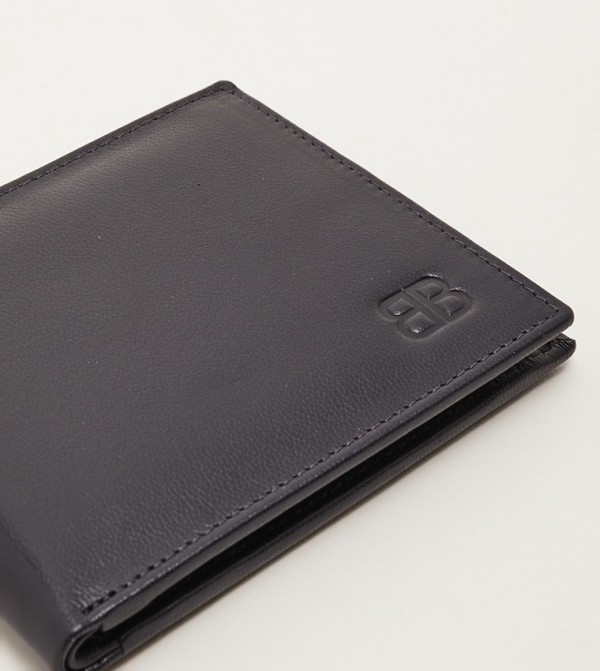 Berastogi @ CCC CCC - Navy Wallets