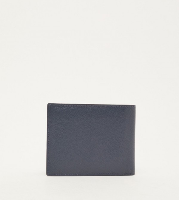 Berastogi @ CCC CCC - Blue Wallets