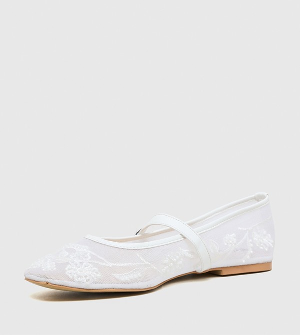 Nine West Nine West - White Mary Janes