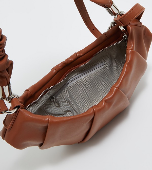 تايرا تايرا - بني  Handheld Bags