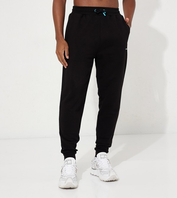 F5 F5 - Black Joggers