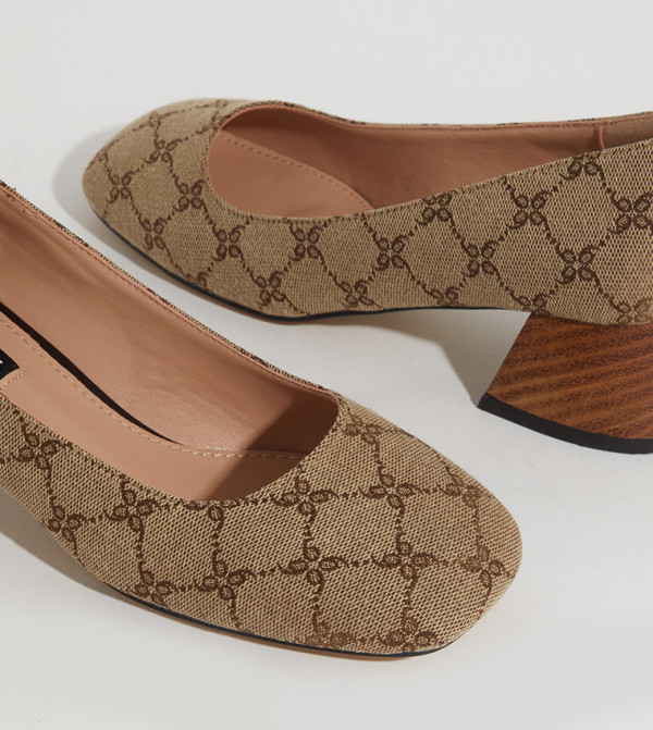 Nine West Nine West - Brown Pumps