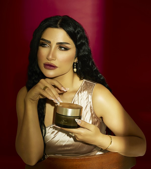 Maitha Abduljalil  16a29aa6-a29d-4b6d-8333-8615a4895b09 - Multi Loose Powder