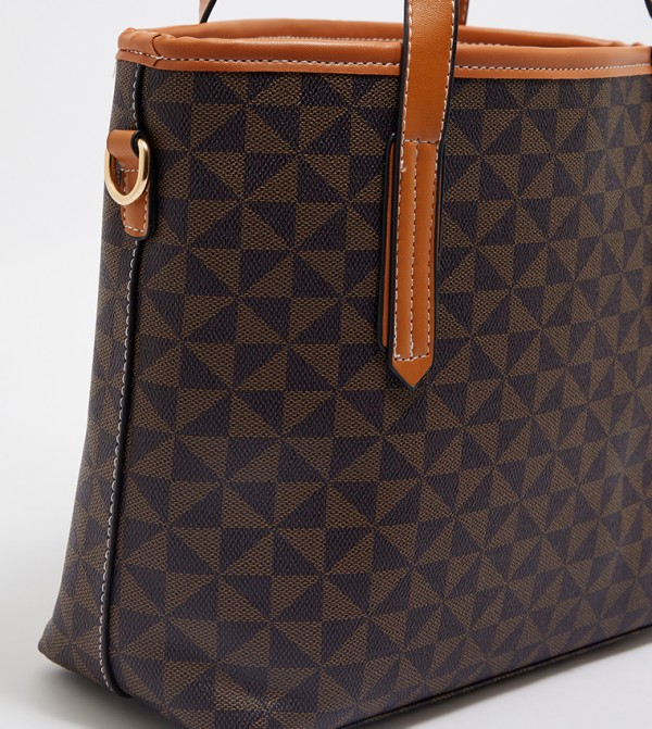 Tyra  16a29aa6-a29d-4b6d-8333-8615a4895b09 - Tan Tote Bag