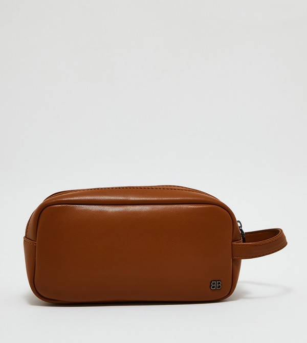 Berastogi @ CCC Berastogi @ CCC - Tan Toiletry bags