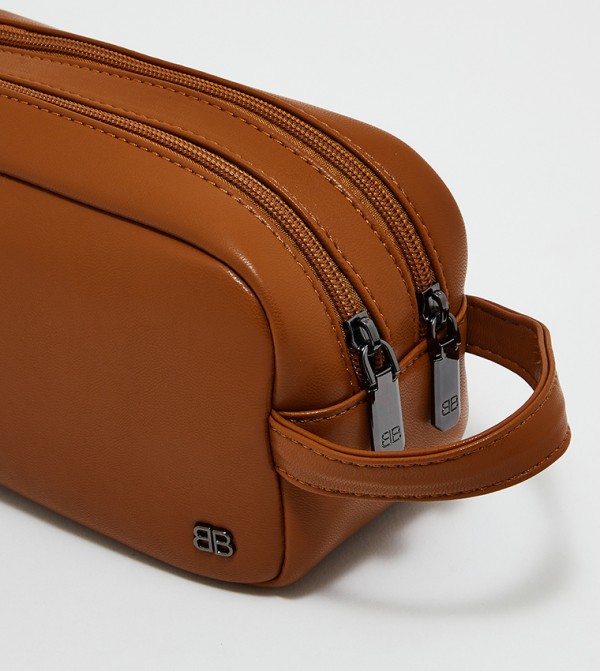 Berastogi @ CCC Berastogi @ CCC - Tan Toiletry bags