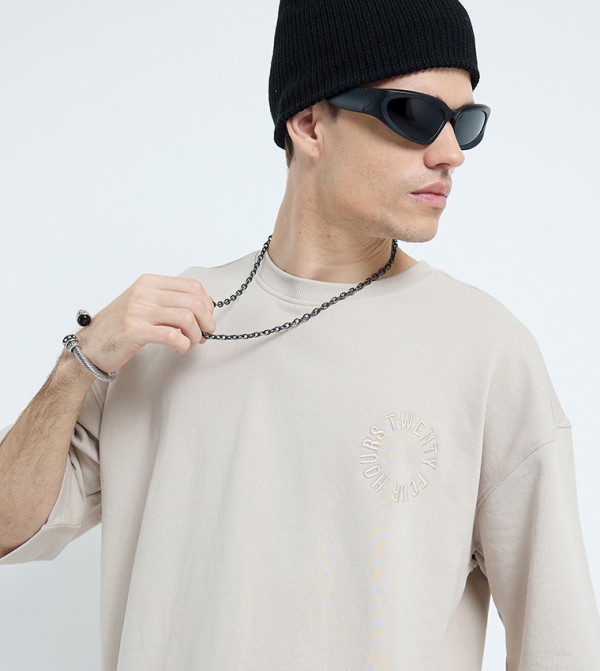 F5 F5 - بيج Round Neck T-Shirts