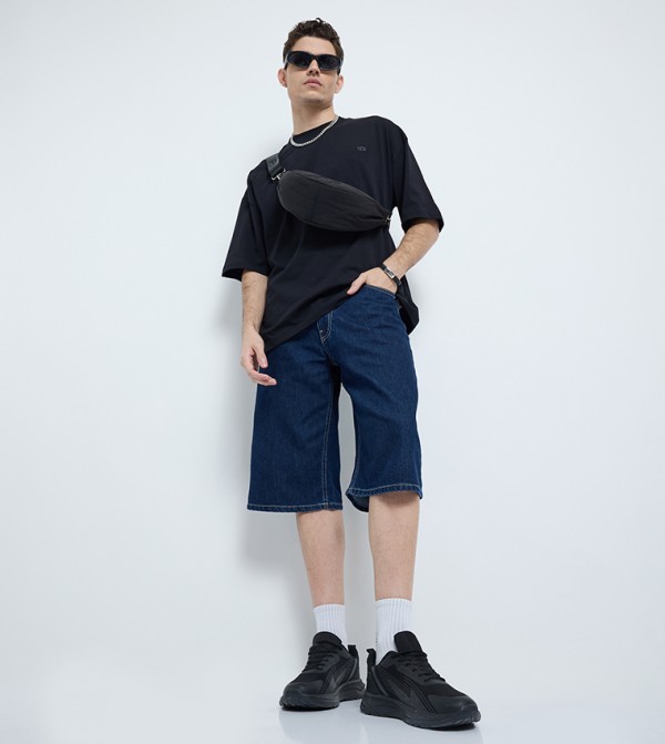 F5 F5 - أسود Round Neck T-Shirts
