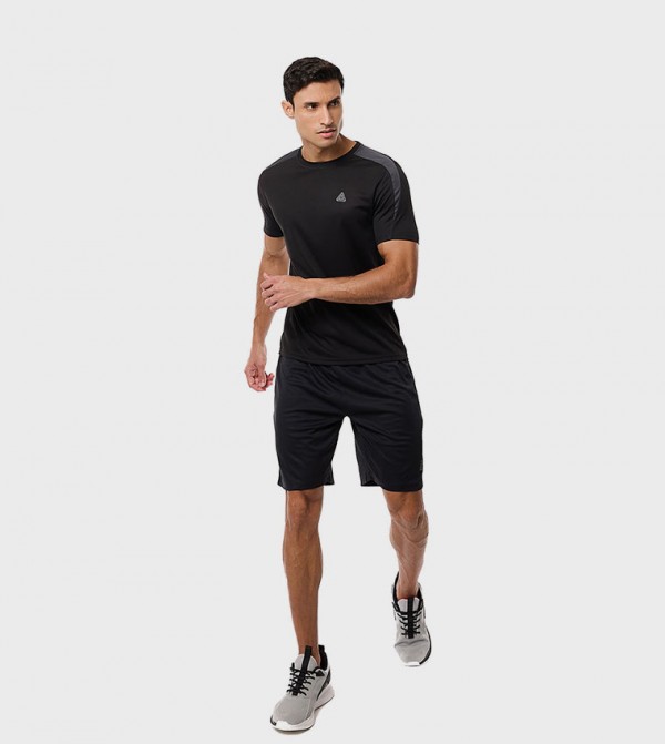 أر آند بي  ملابس - أسود T-Shirts & Vests