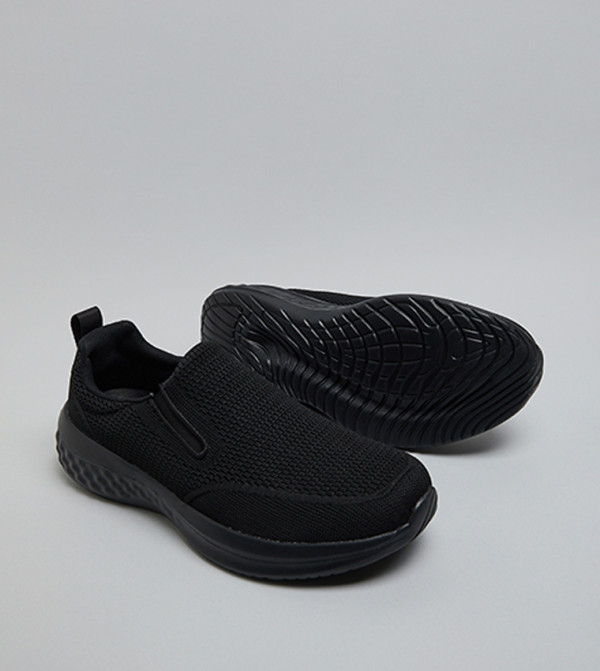 أر آند بي  أحذية سهلة الارتداء - أسود أحذية برقبة منخفضة 