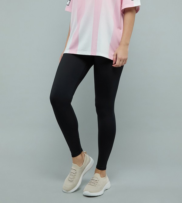 أر آند بي  أحذية سنيكرز - رملي  أحذية برقبة منخفضة 