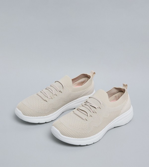 أر آند بي  أحذية سنيكرز - رملي  أحذية برقبة منخفضة 