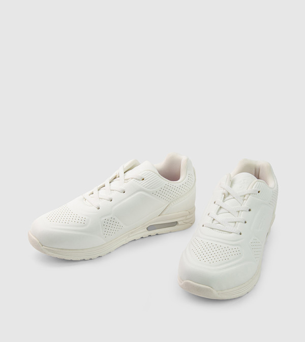Beverly Hills Polo Club  Footwear - White Low Top