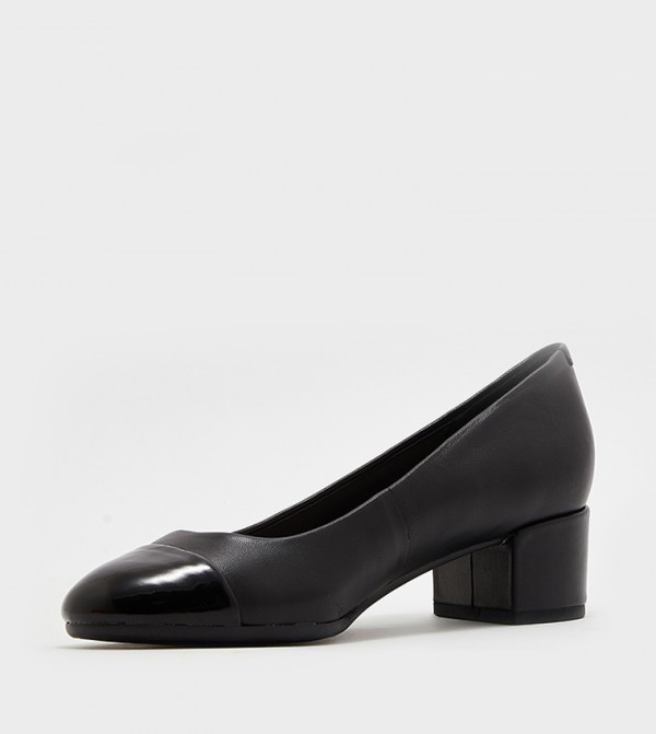 Easy Spirit Easy Spirit - Black Pumps