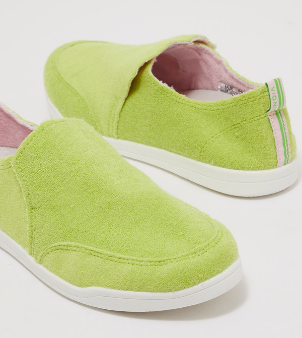 Vionic VIONIC - Yellow Low Top