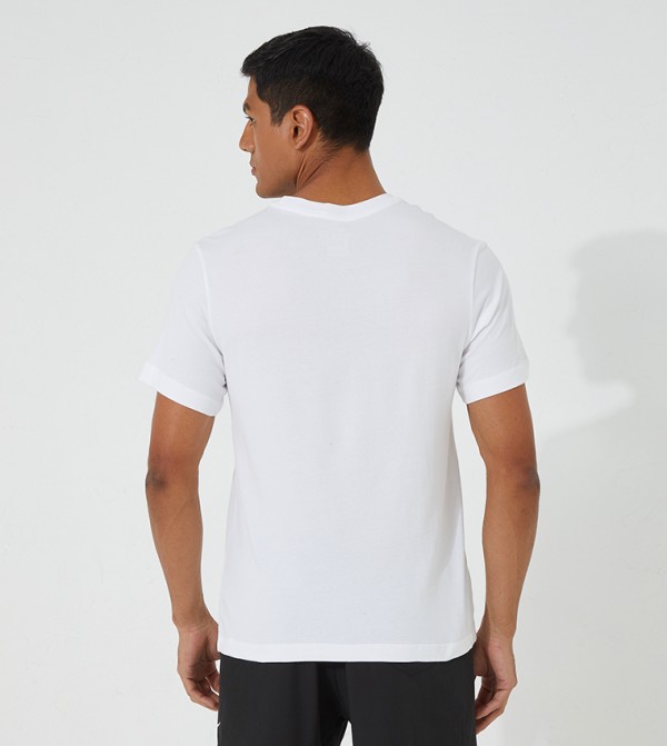 نايك  تيشيرتات  - أبيض  T-shirts
