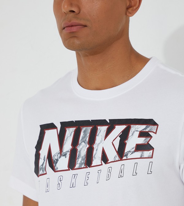 نايك  تيشيرتات  - أبيض  T-shirts