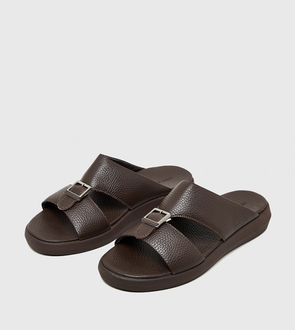 Steve Madden  - Brown Arabic Sandals