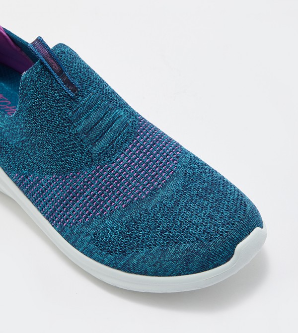 سكيتشرز  - أزرق Outdoor Shoes
