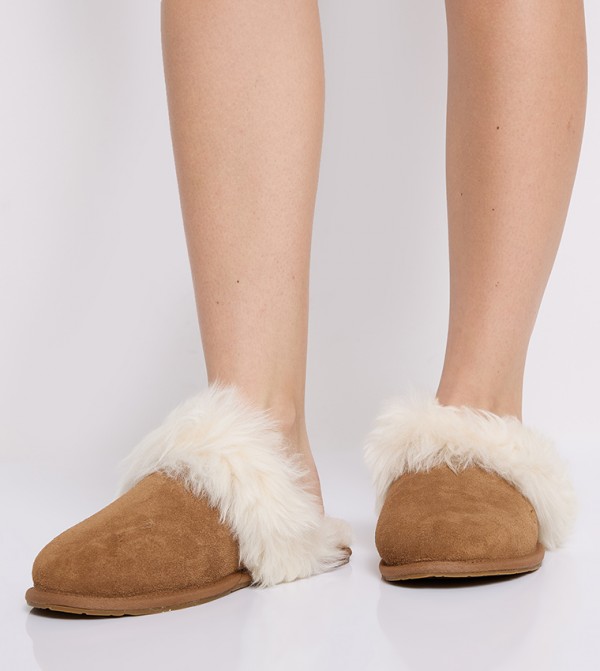 Ugg Ugg - CHESTNUT Slides