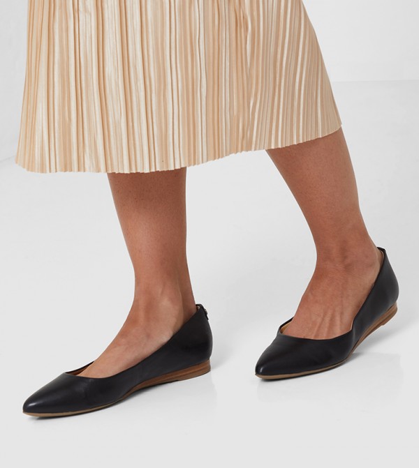 Nine West  Ballerinas - Black Ballarinas