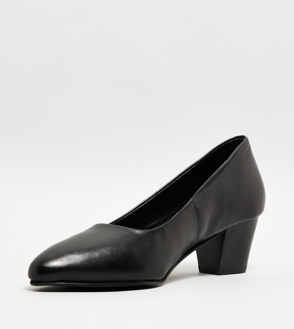 Hush Puppies Hush Puppies - Black Pumps