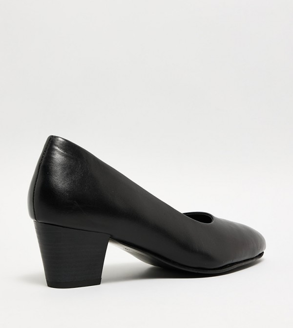 Hush Puppies Hush Puppies - Black Pumps