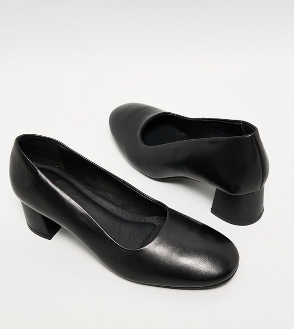 Hush Puppies Hush Puppies - Black Pumps