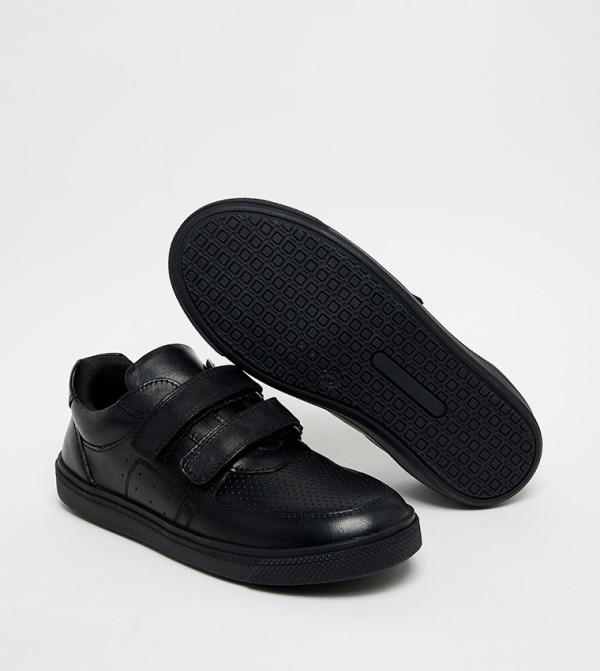 Hush Puppies  - Black Low Top