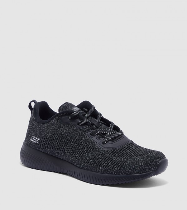 Skechers - Black Low Top