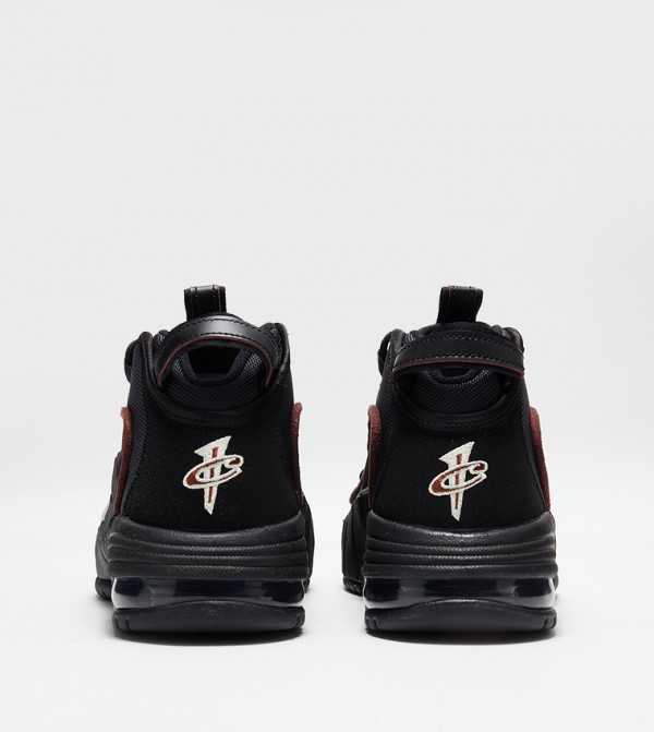Nike Nike - Black Mid Top