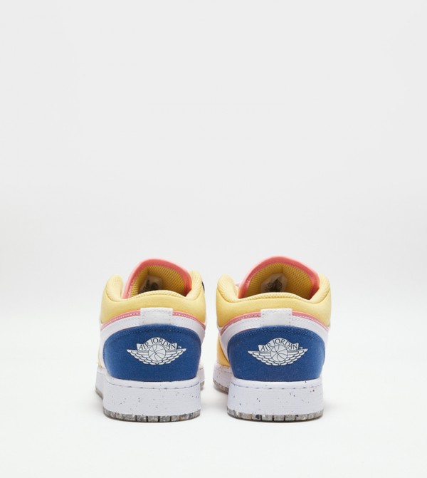 Nike  - Multi Low Top