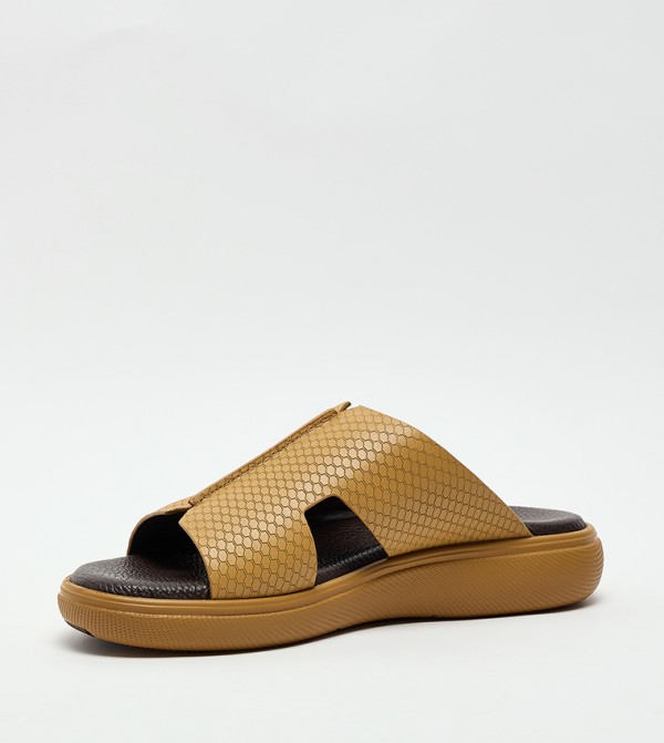Steve Madden  - Tan Arabic Sandals