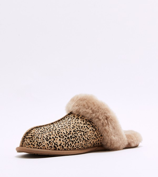 Ugg Ugg - Brown Slides