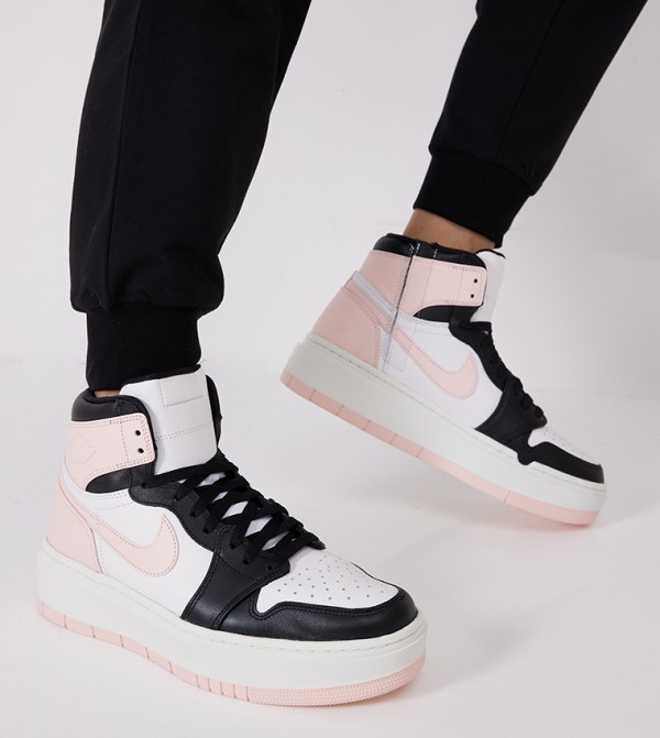 Nike  - White High Top