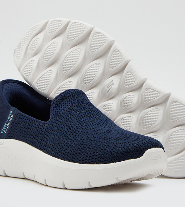 سكيتشرز سكيتشرز - كحلي أحذية المشي