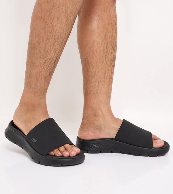 Skechers  Flip flops and Slides - Black Casual Sandals