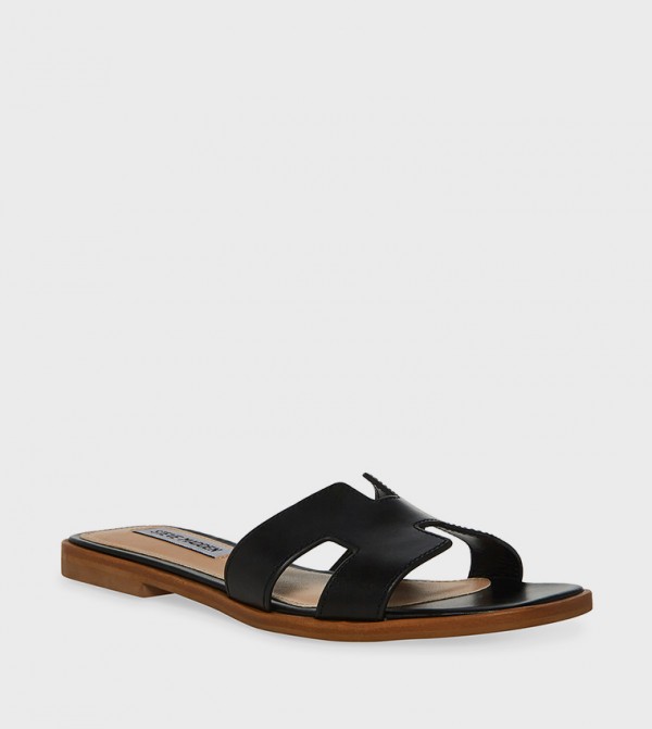 Steve Madden Steve Madden - Black Flat Sandals