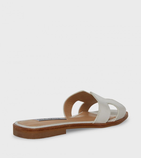 Steve Madden  - White Flat Sandals