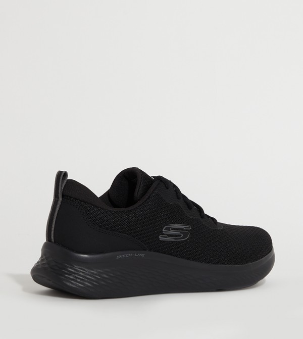 Skechers  - Black Low Top