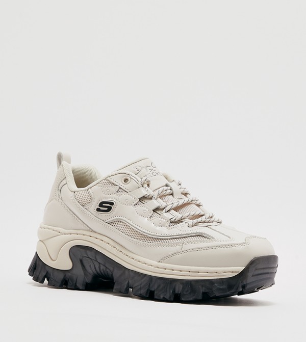 Skechers online hotsell sale uae