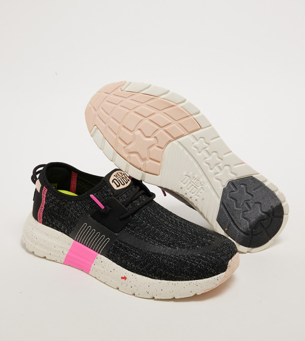 HEY DUDE HEY DUDE - Black Running Shoes