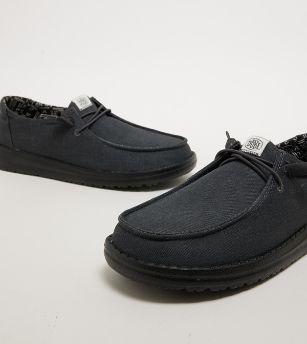 HEY DUDE HEY DUDE - Black Casual Slip-ons