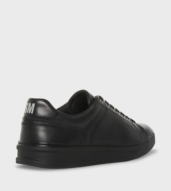 Steve Madden Steve Madden - Black Low Top